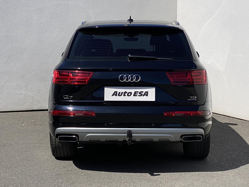 Audi Q7 3.0 V6 TDi  quattro