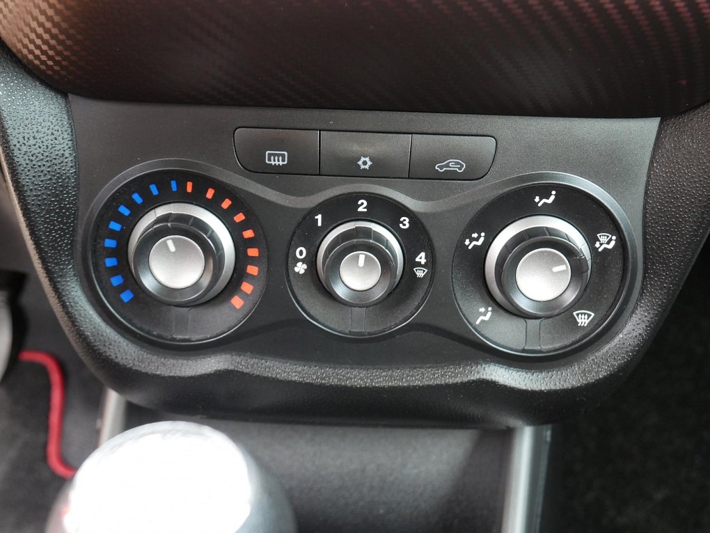 Alfa Romeo Mito 1.4i 