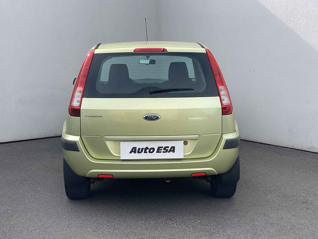 Ford Fusion 1.4i 