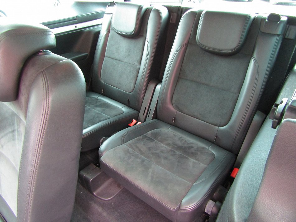 Volkswagen Sharan 2.0 TDi Highline