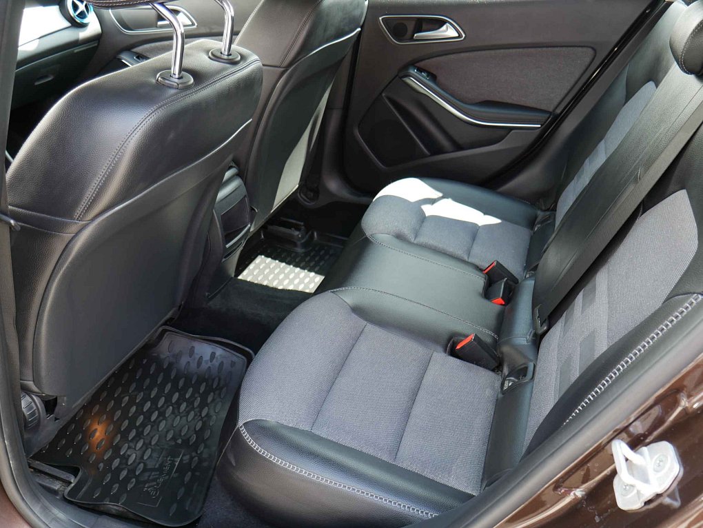 Mercedes-Benz GLA 2.2CDi  4Mat
