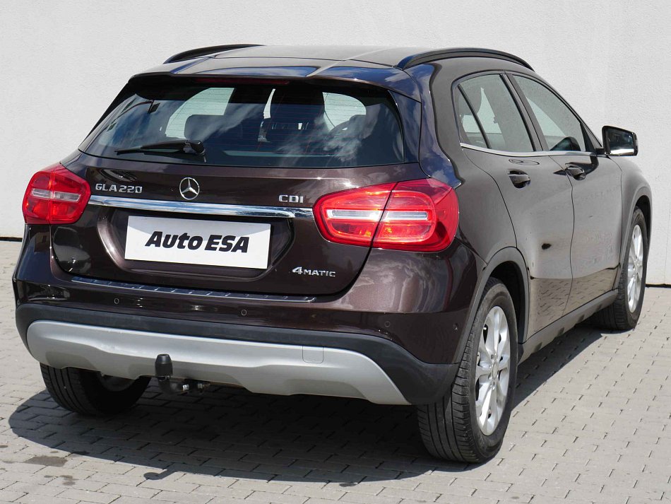 Mercedes-Benz GLA 2.2CDi  4Mat