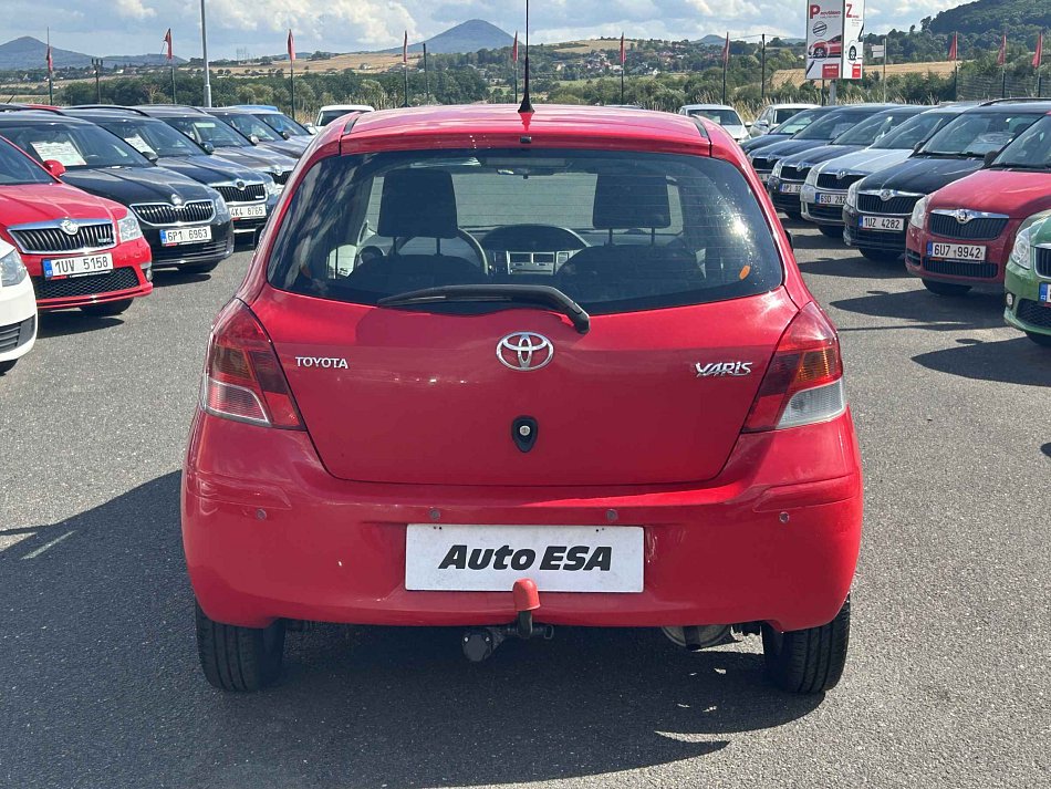 Toyota Yaris 1.0i 