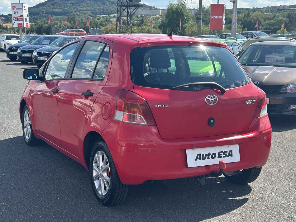 Toyota Yaris 1.0i 