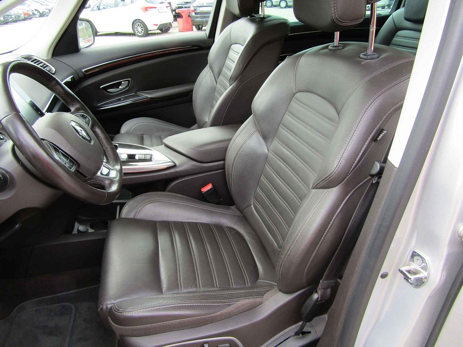 Renault Espace 1.6DCi 