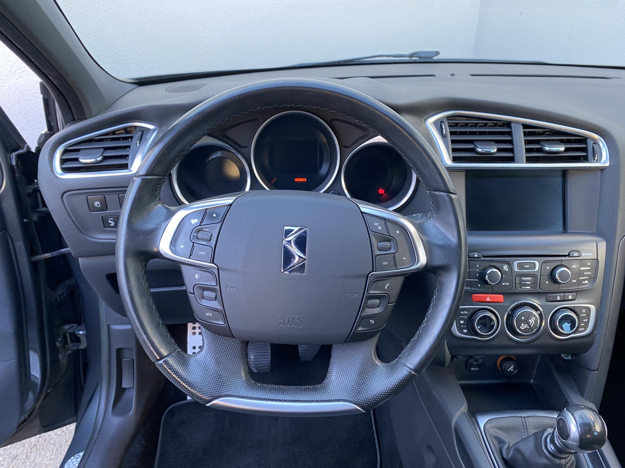 Citroën DS4, 2014 - pohled č. 12