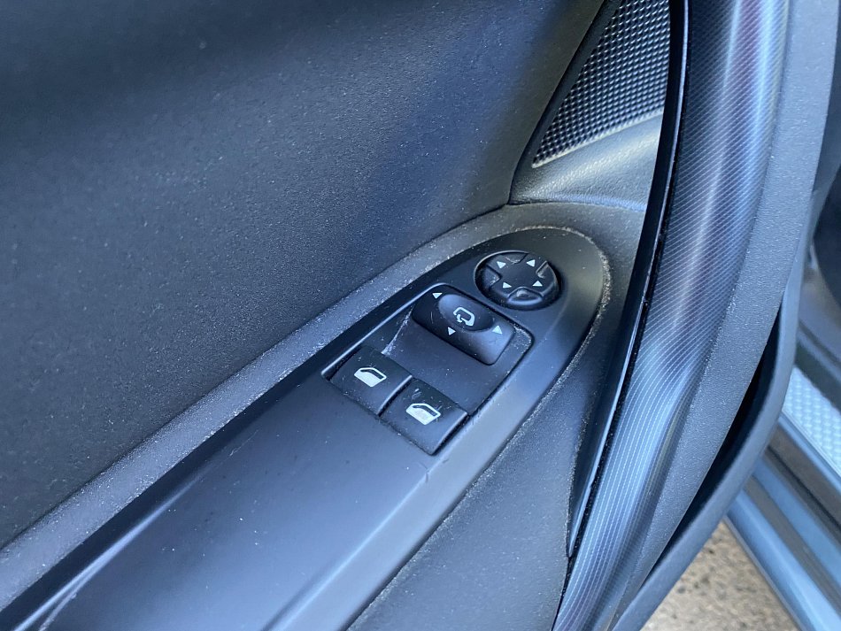 Citroën DS4 2.0 HDi 