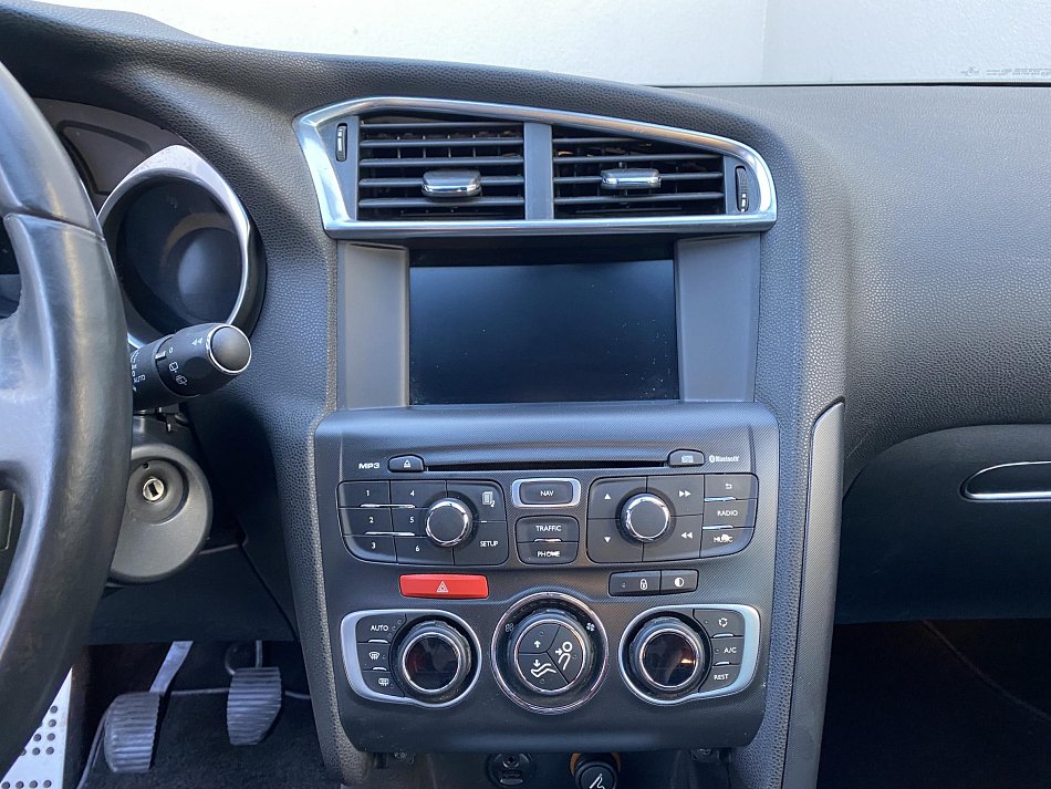 Citroën DS4 2.0 HDi 