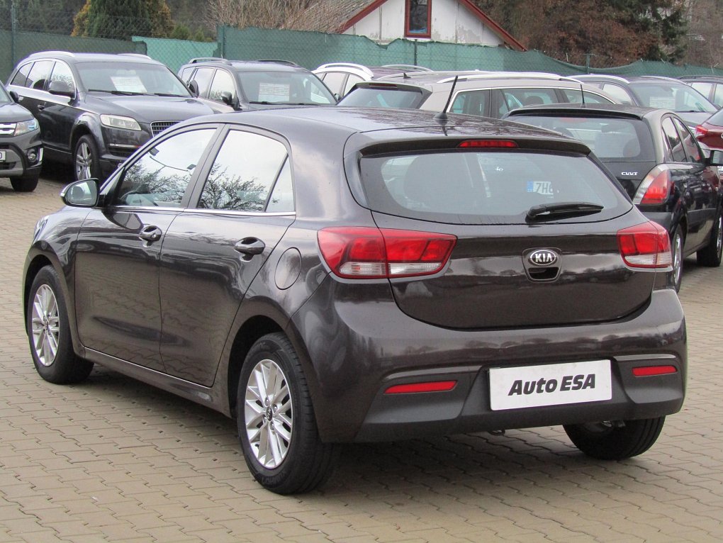 Kia Rio 1.2i 