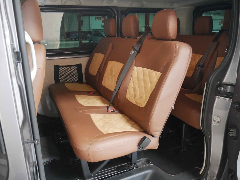 Nissan NV300 1.6dCi Premium 8míst