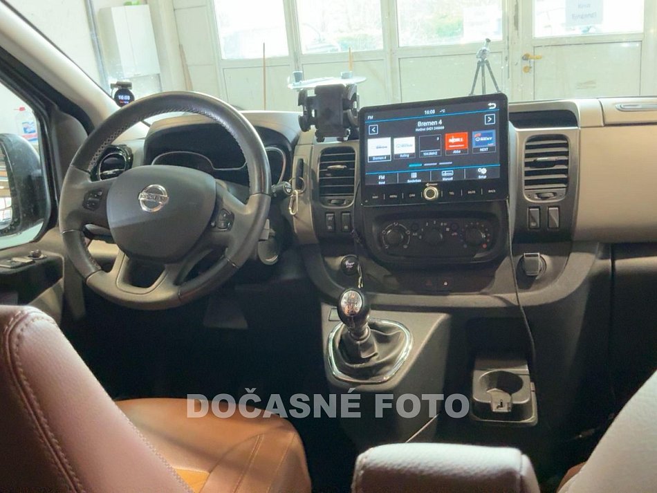 Nissan NV300 1.6dCi  8míst