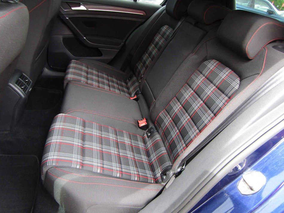 Volkswagen Golf 2.0 TSi GTi
