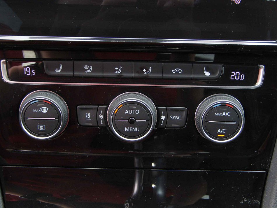 Volkswagen Golf 2.0 TSi GTi