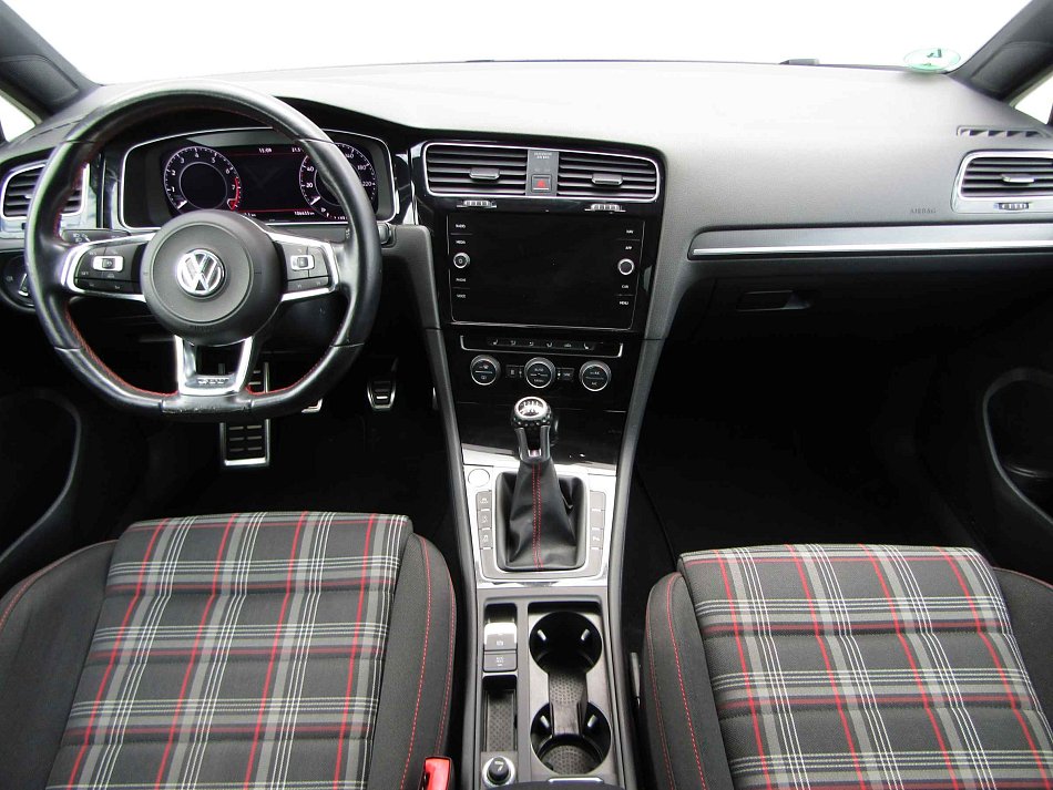 Volkswagen Golf 2.0 TSi GTi