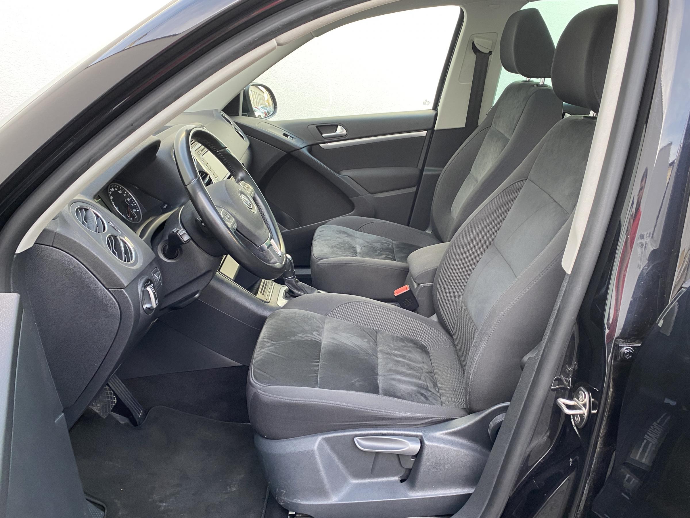 Volkswagen Tiguan, 2013 - pohled č. 9