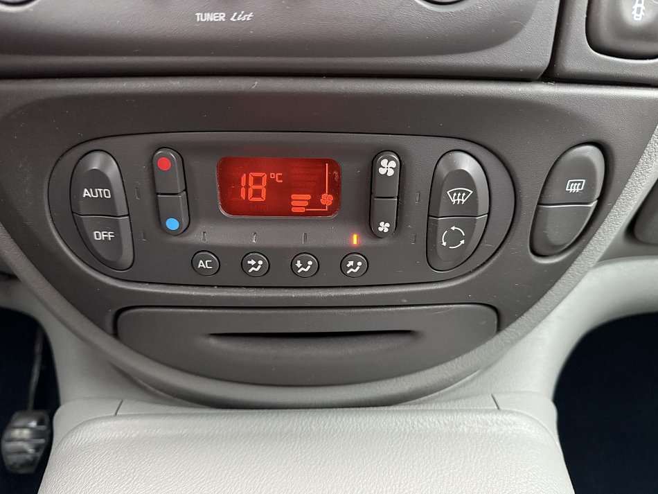 Renault Scénic 1.6 16V 