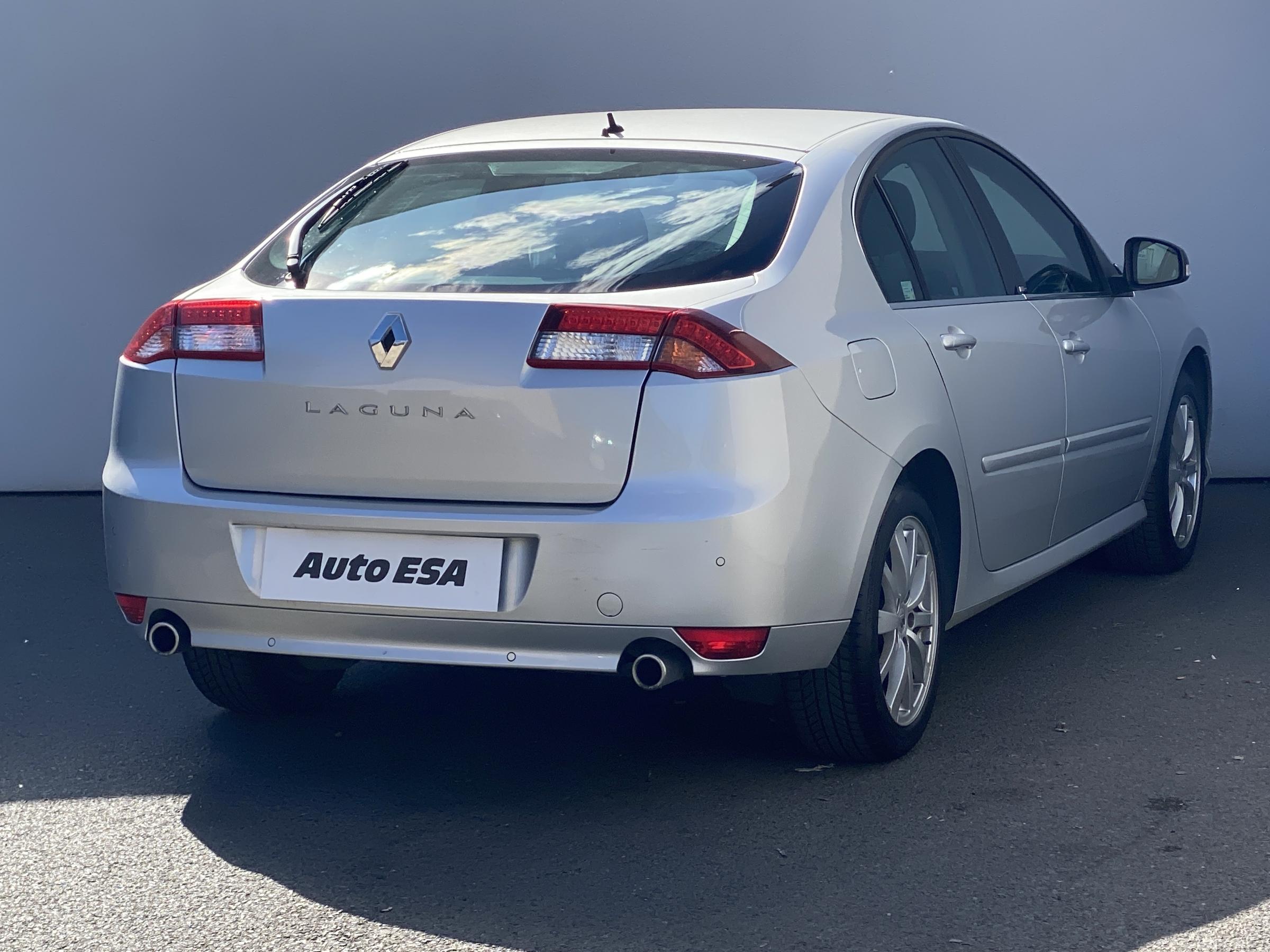 Renault Laguna, 2011 - pohled č. 4