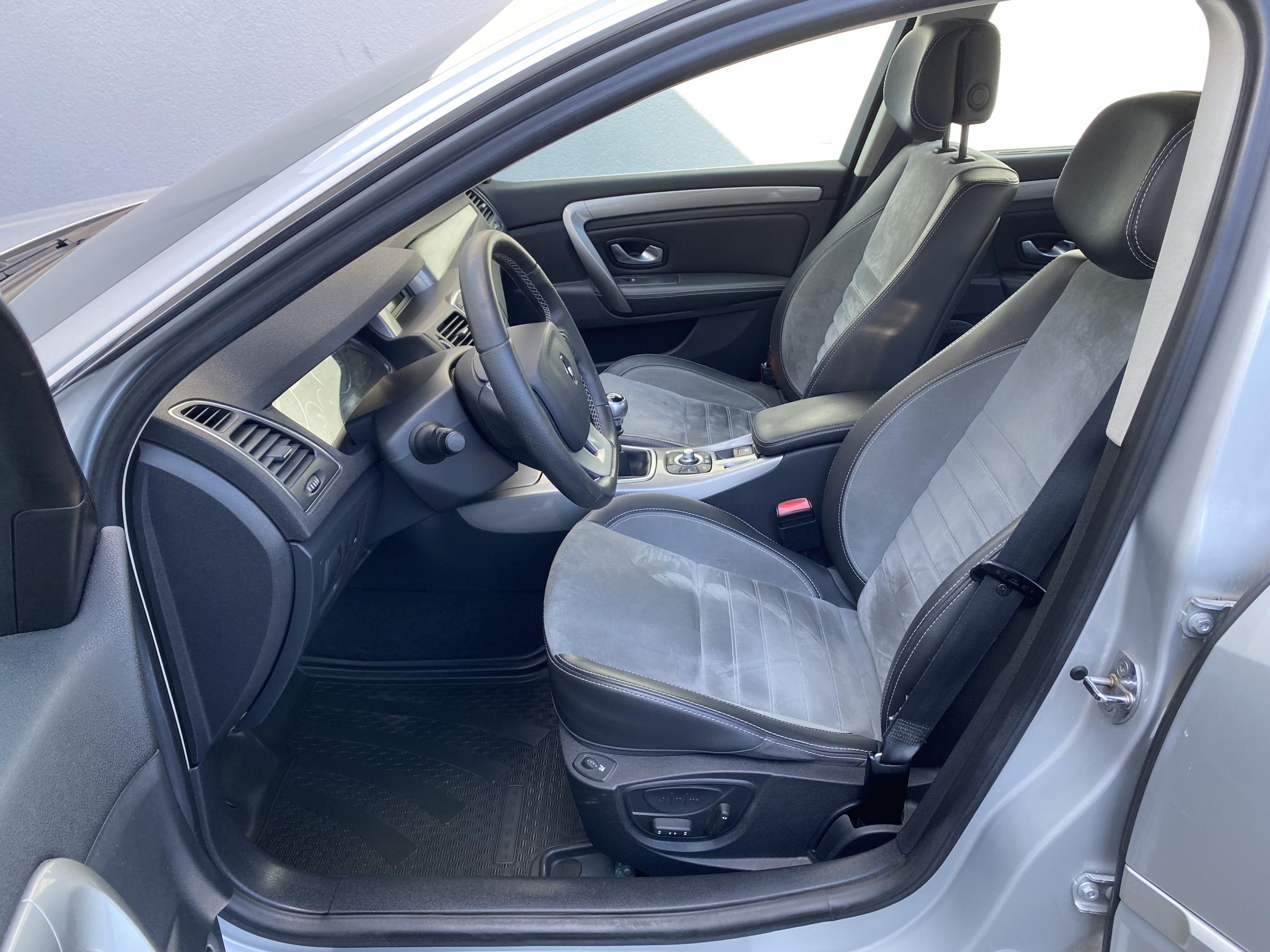 Renault Laguna, 2011 - pohled č. 9