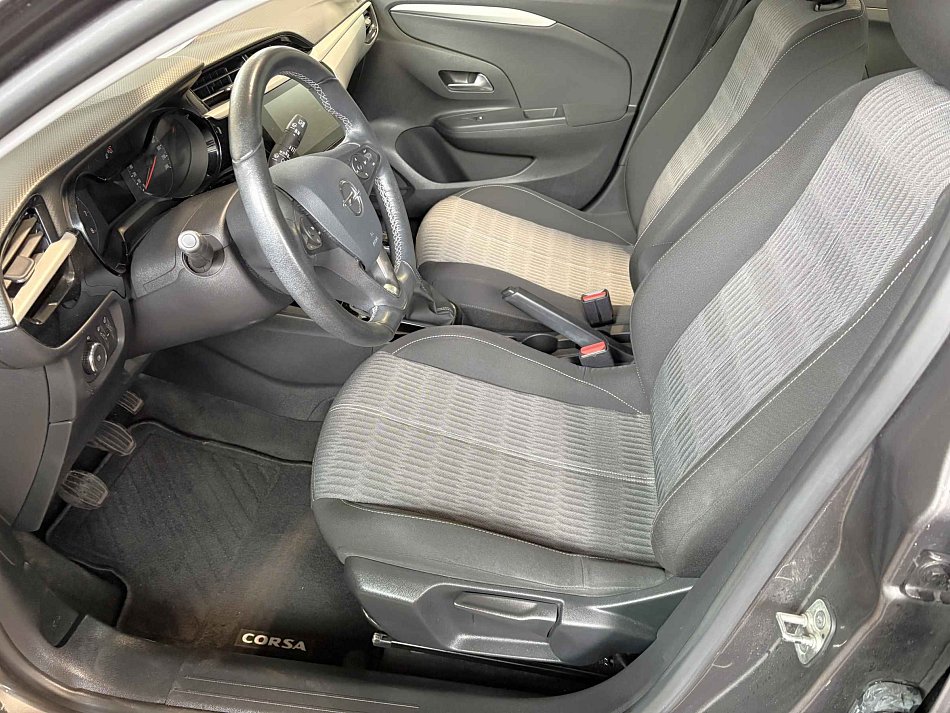 Opel Corsa 1.2i 