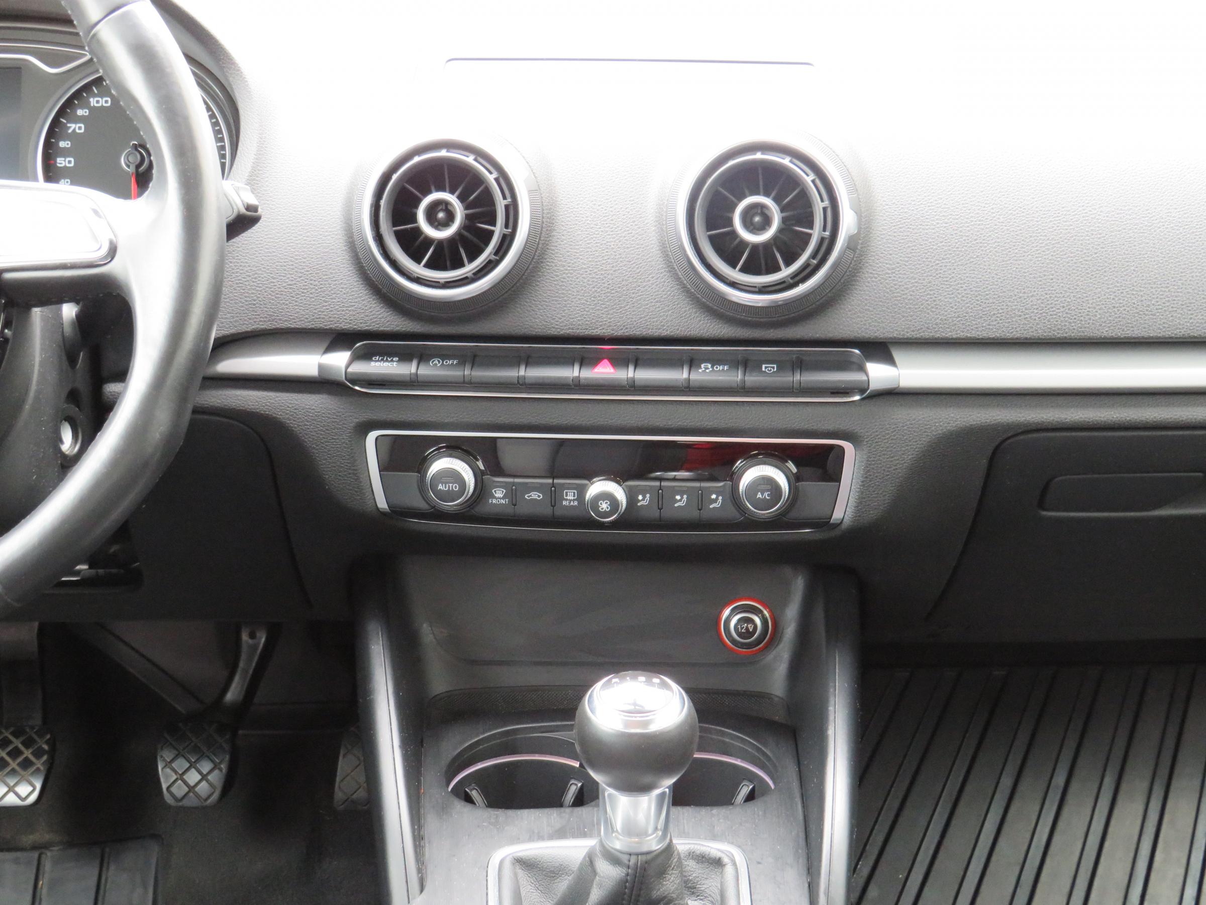 Audi A3, 2013 - pohled č. 12
