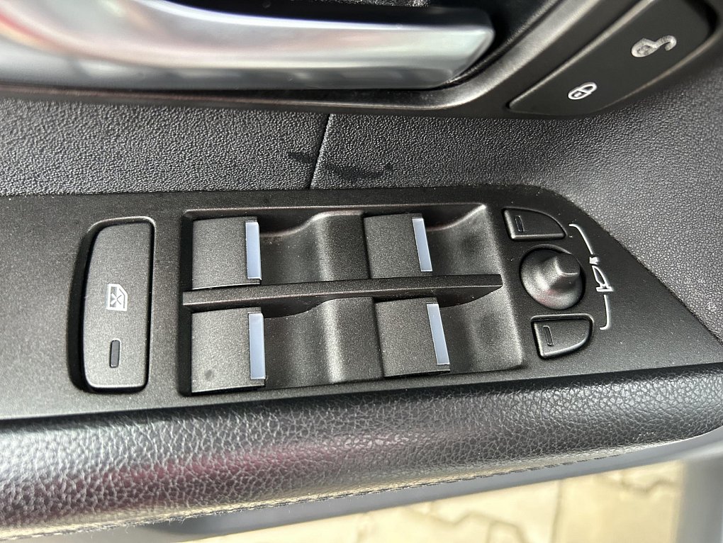 Land Rover Evoque 2.2 TD4 Pure 4x4