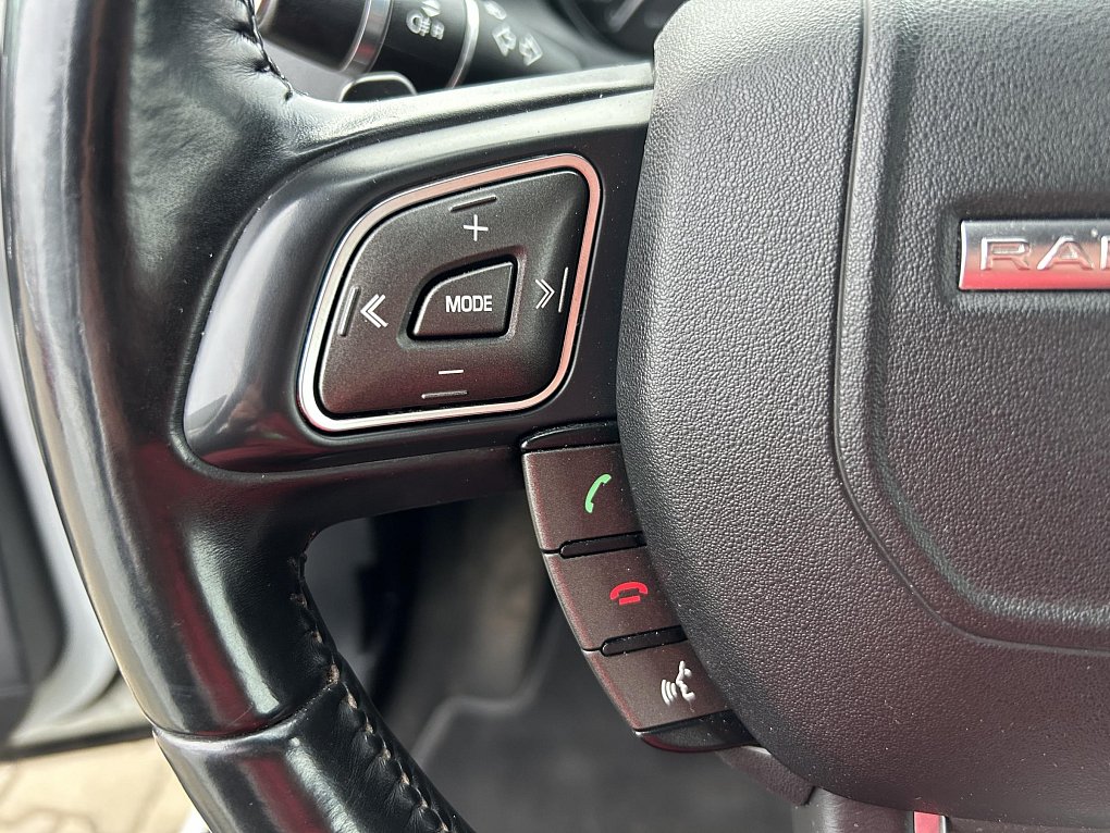 Land Rover Evoque 2.2 TD4 Pure 4x4