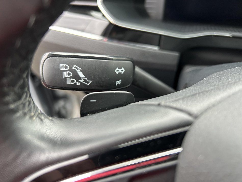 Škoda Superb III 2.0 TDi L&K