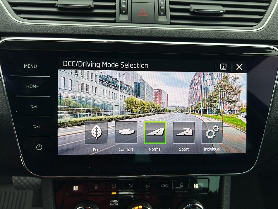 Škoda Superb III 2.0 TDi L&K