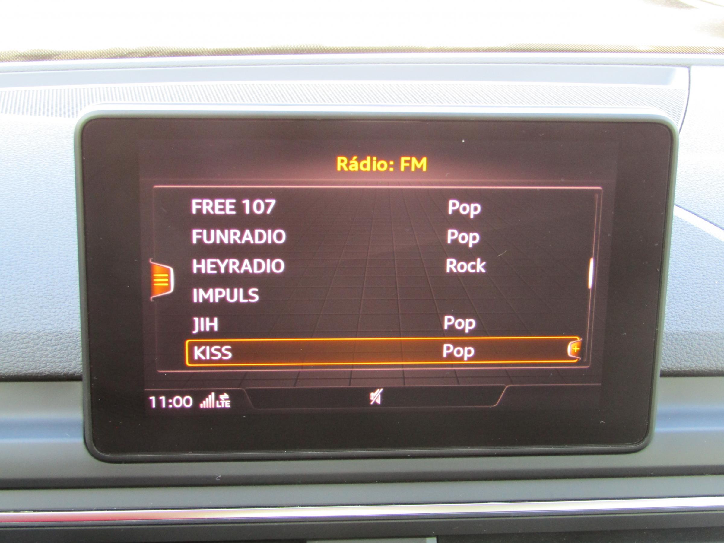 Audi A4, 2018 - pohled č. 14