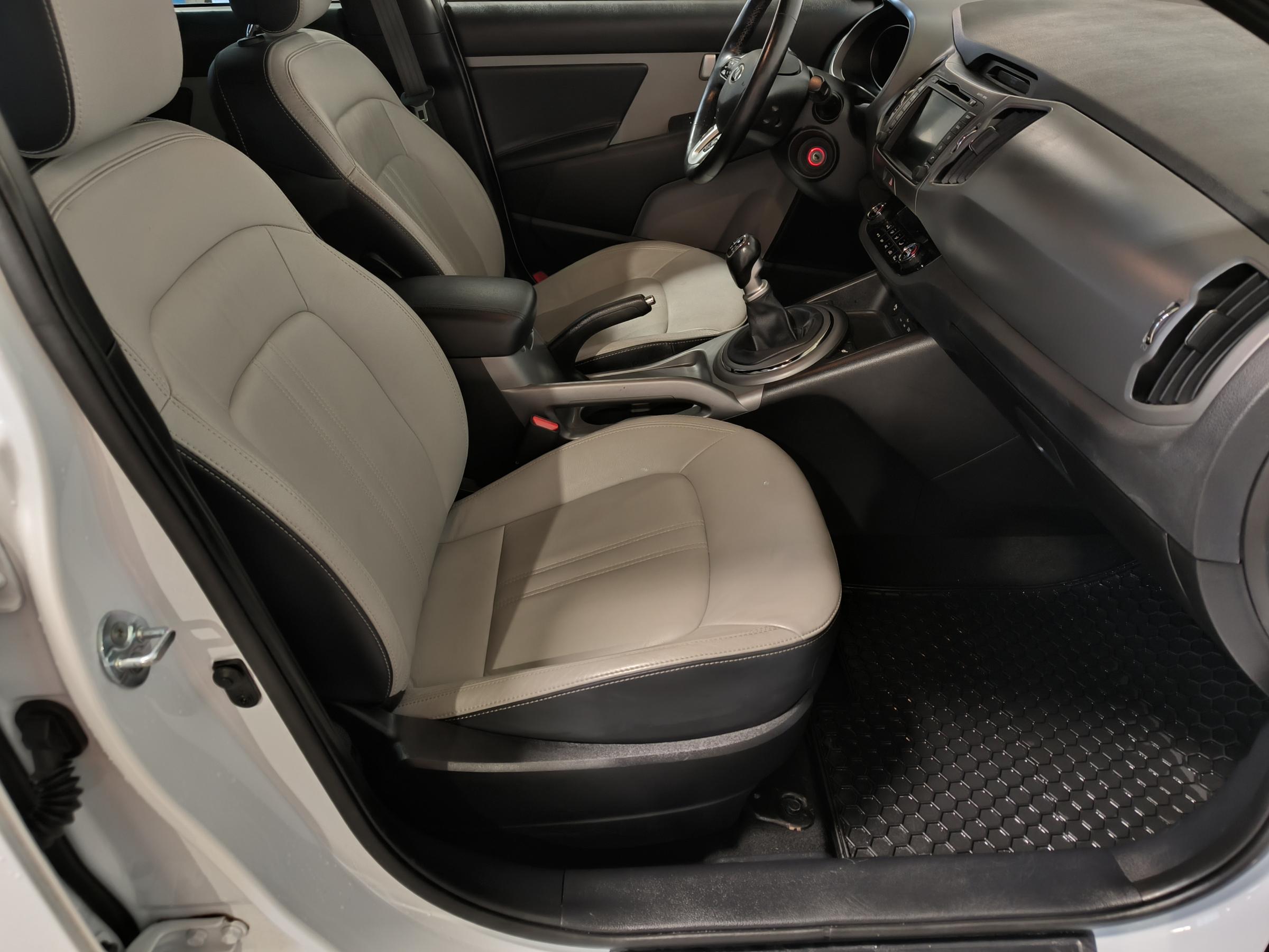 Kia Sportage, 2015 - pohled č. 12