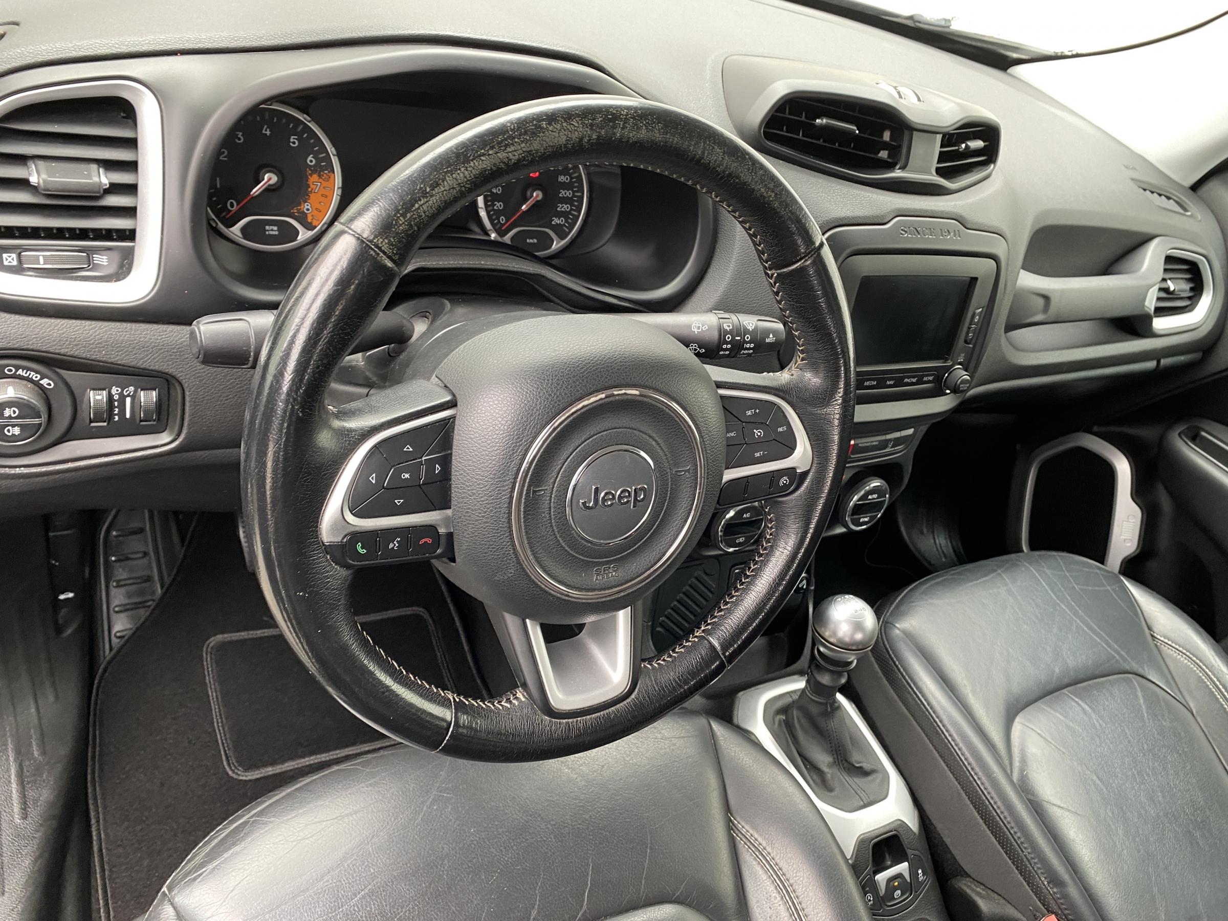 Jeep Renegade, 2015 - pohled č. 13