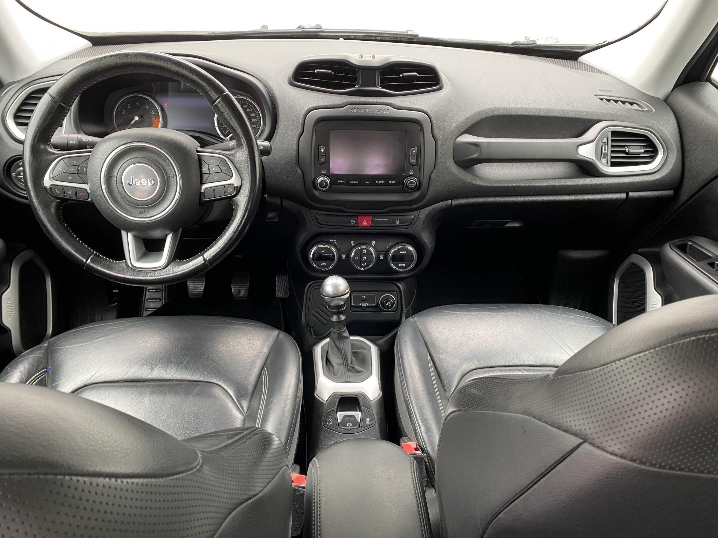 Jeep Renegade, 2015 - pohled č. 8