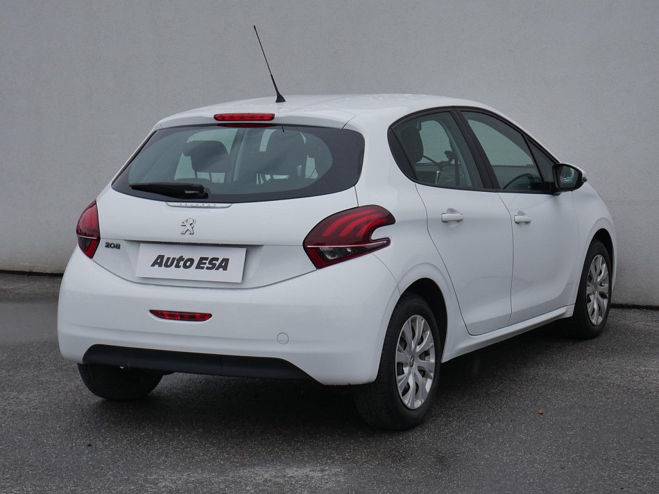 Peugeot 208 1.2 PT 