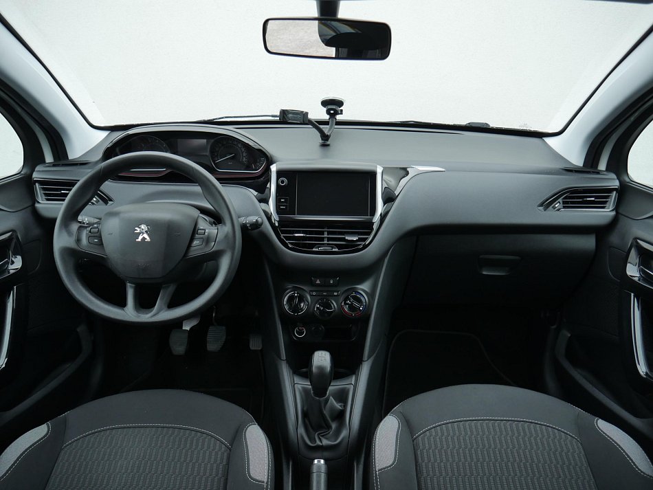 Peugeot 208 1.2 PT 