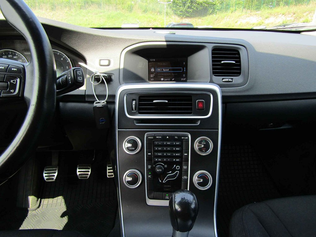 Volvo V60 1.6D 