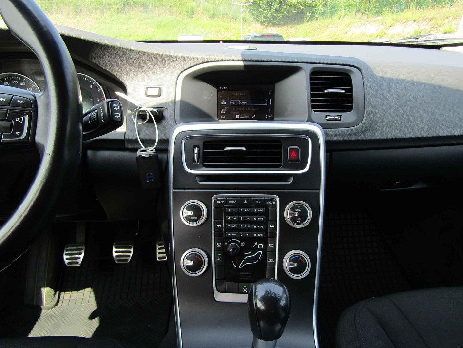 Volvo V60 1.6D 