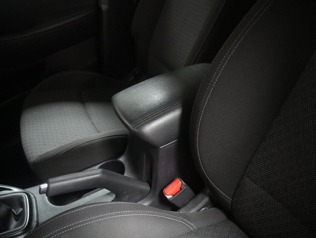 Kia Carens 1.6 GDi Vision