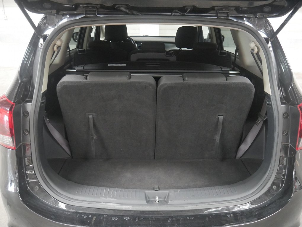 Kia Carens 1.6 GDi Vision