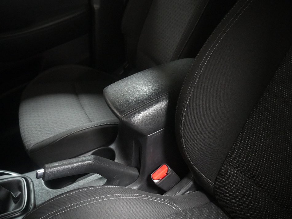 Kia Carens 1.6 GDi Vision