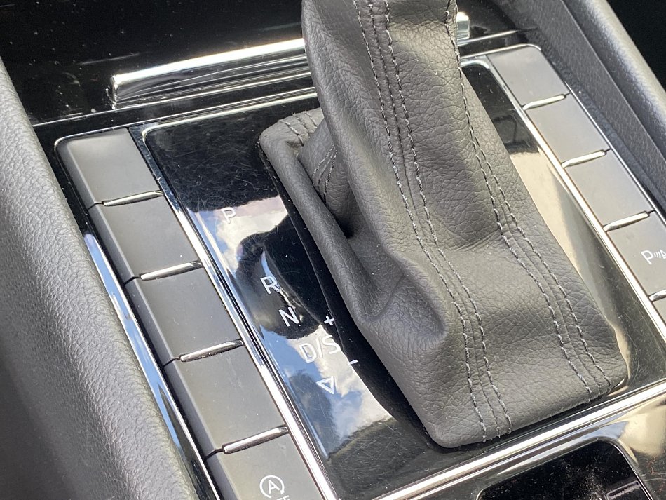 Škoda Superb III 1.8 TSi Style