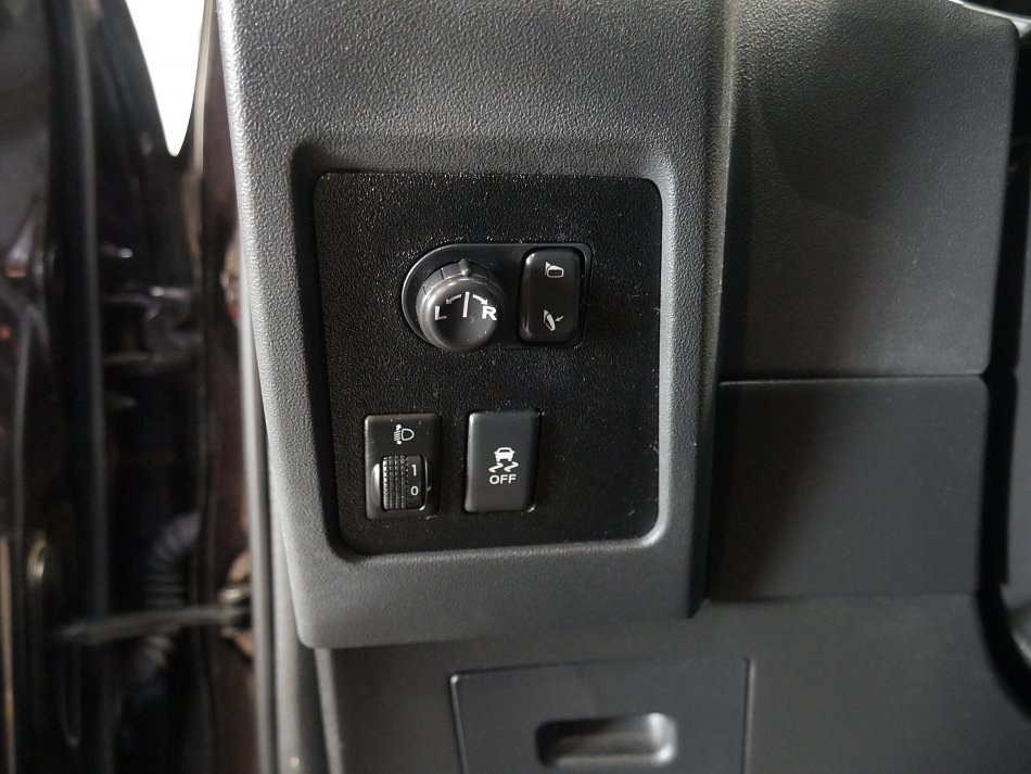 Nissan Qashqai 2.0i Acenta