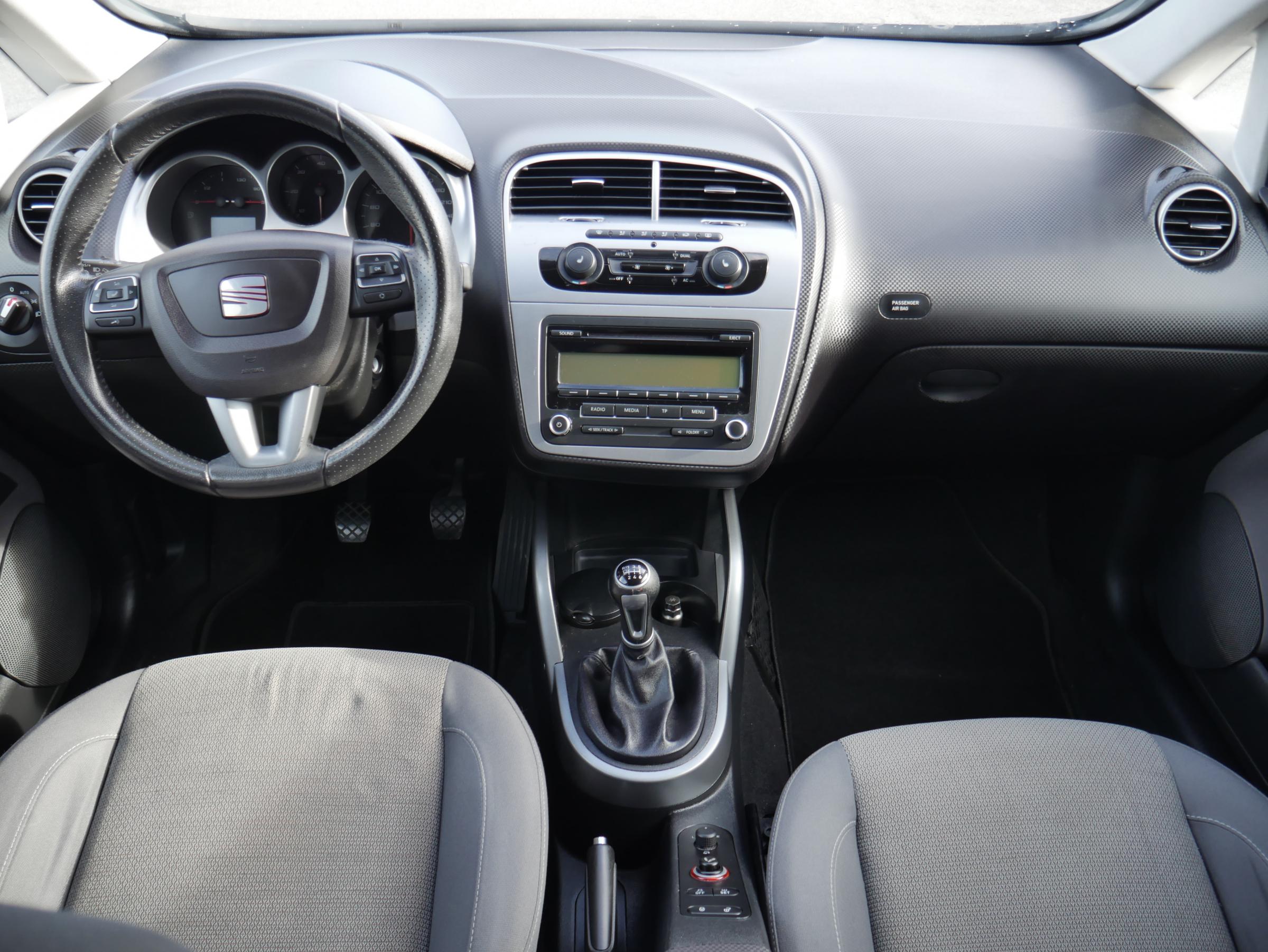 Seat Altea, 2012 - pohled č. 8