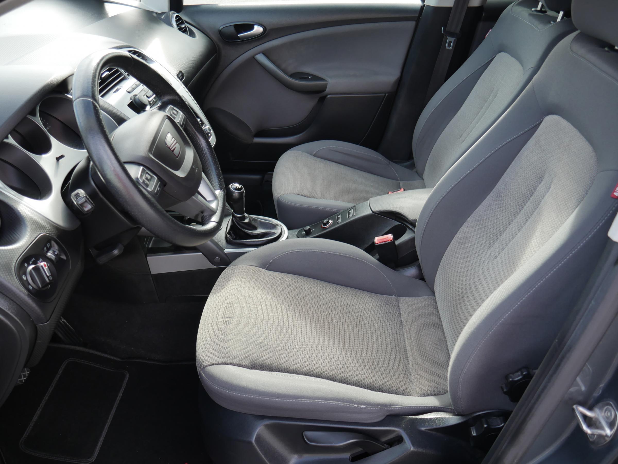 Seat Altea, 2012 - pohled č. 9