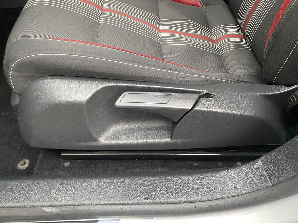 Volkswagen Golf 1.6TDi 