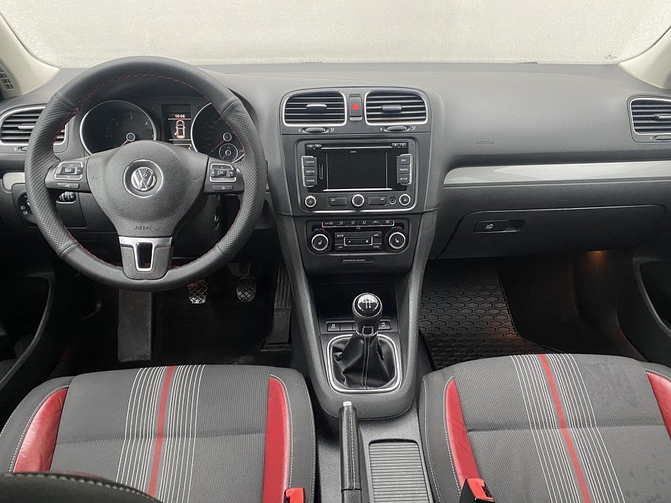 Volkswagen Golf 1.6TDi 