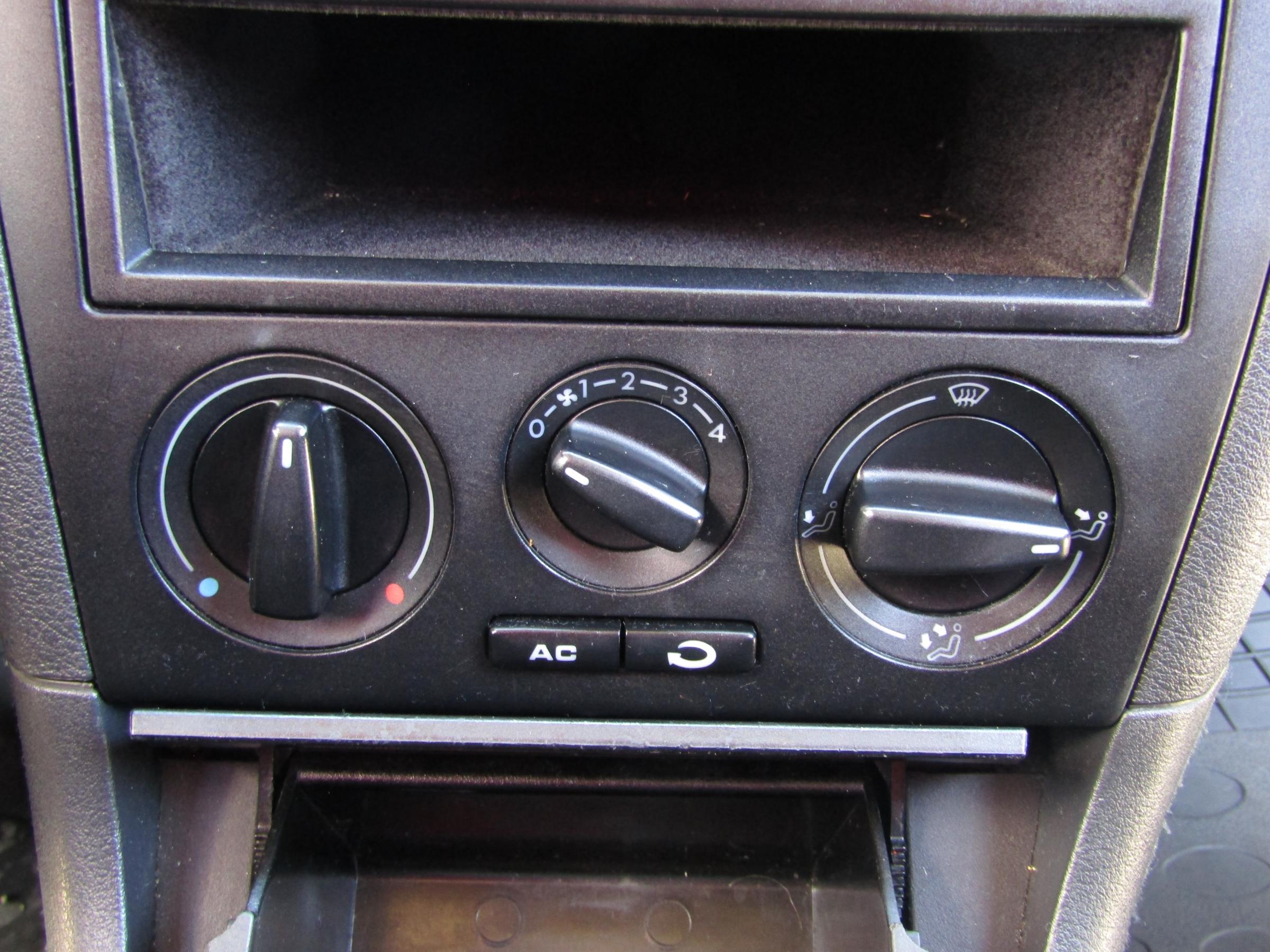 Škoda Octavia, 2001 - pohled č. 12