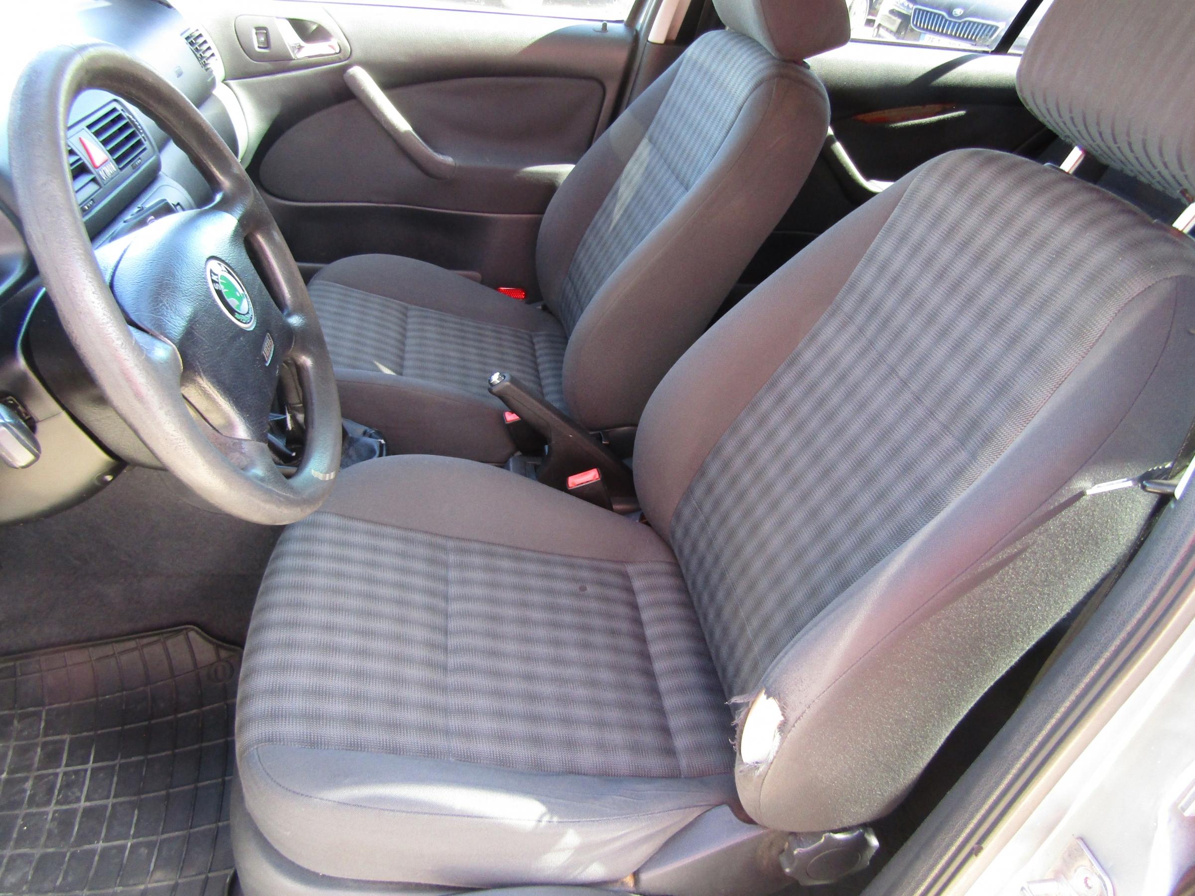 Škoda Octavia, 2001 - pohled č. 9