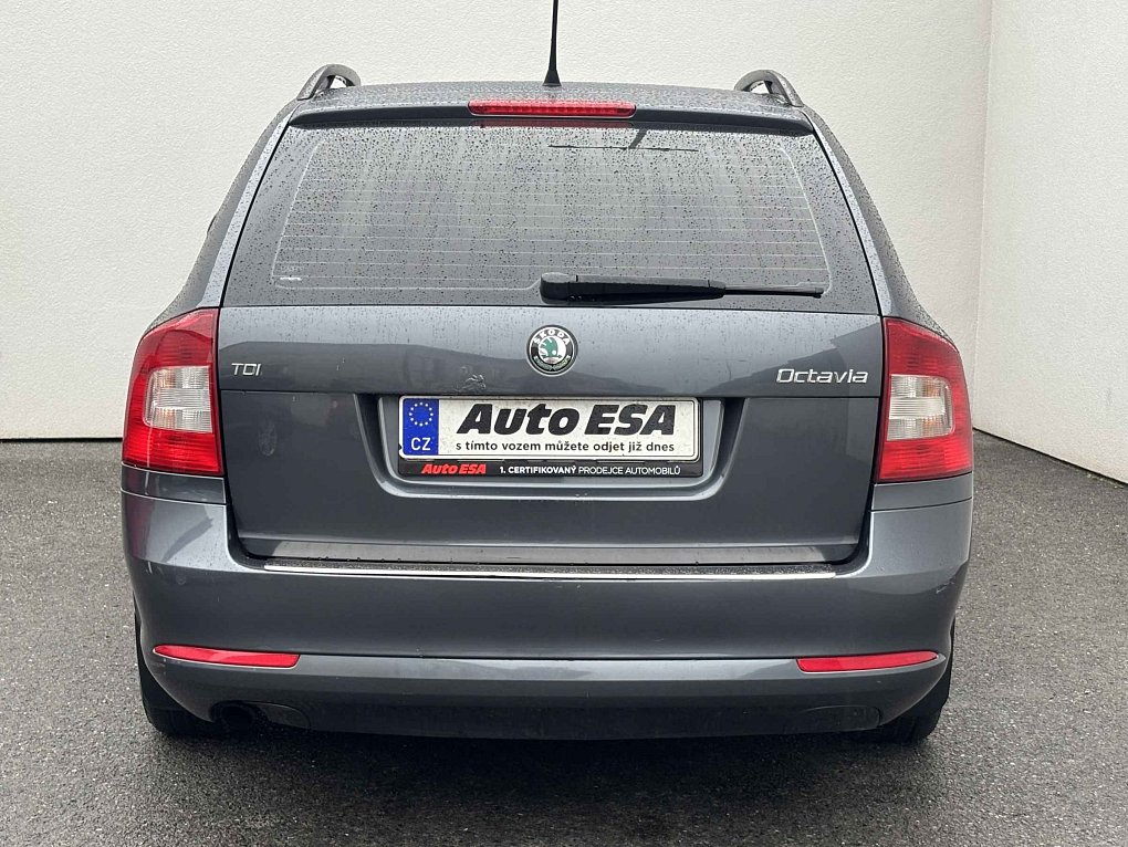 Škoda Octavia II 1.6 TDi Ambiente
