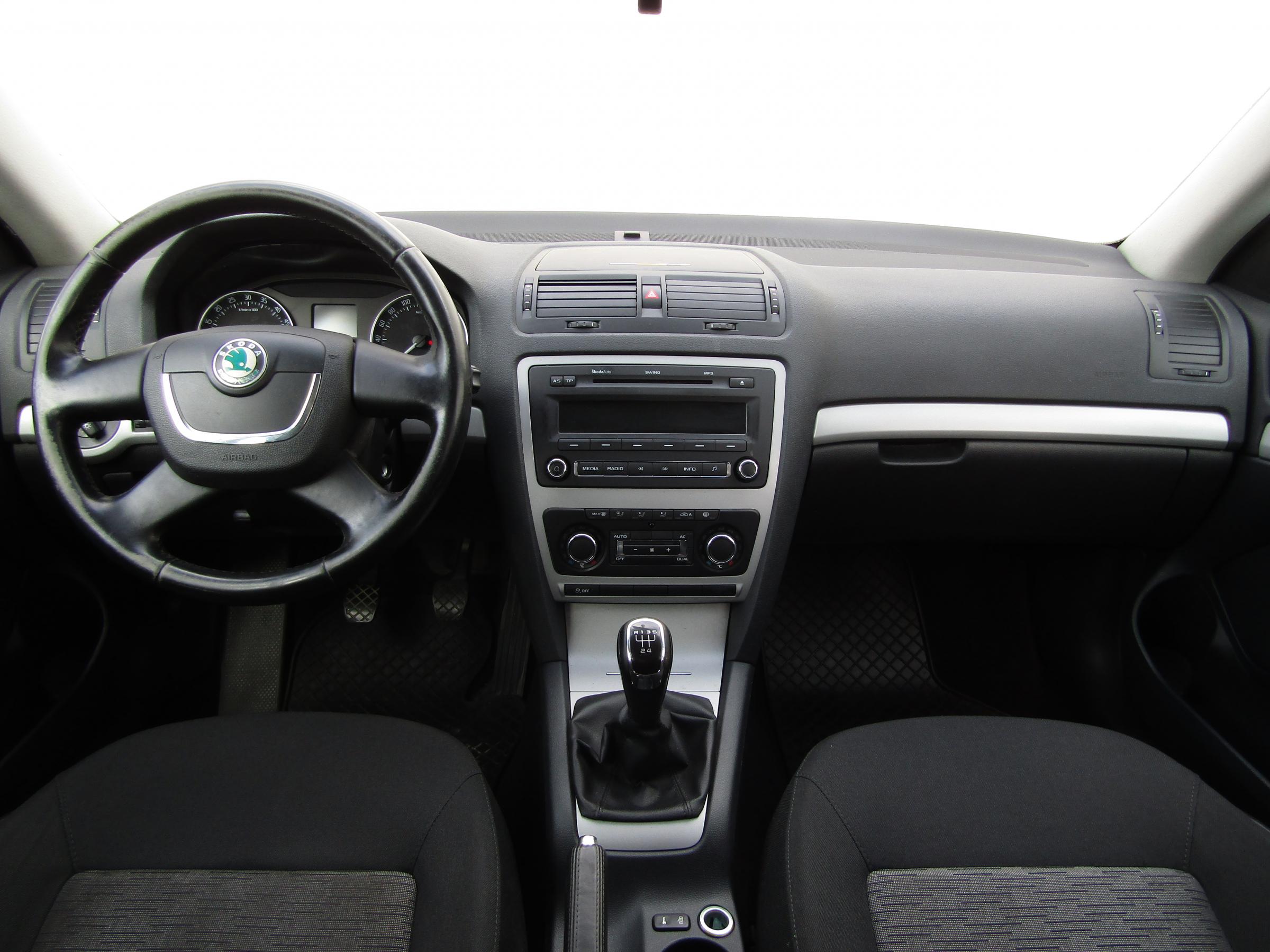 Škoda Octavia II, 2012 - pohled č. 9