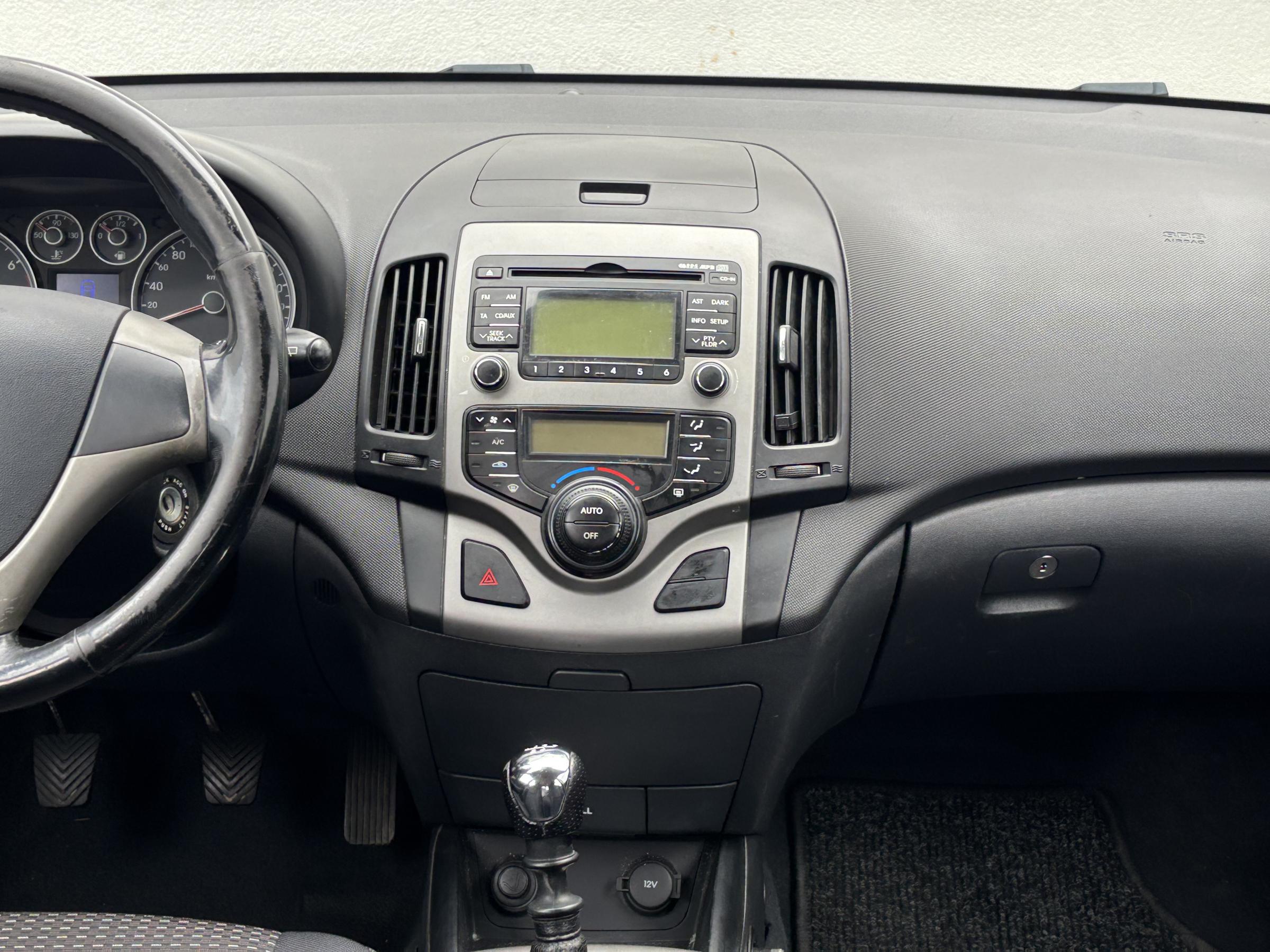 Hyundai i30, 2008 - pohled č. 10